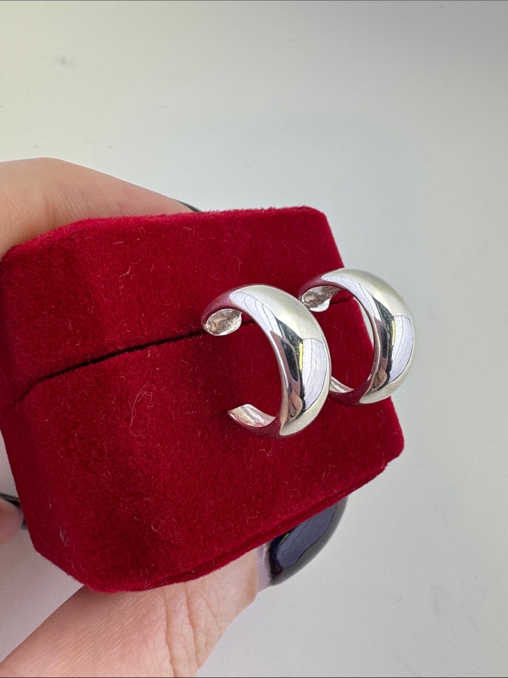 💛 Classic Mejuri Sterling Silver Dome Hoop Earrings | Designer Chic Retired